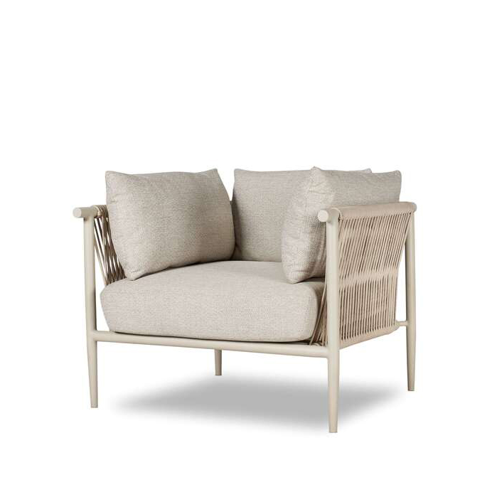 CANNA LOUNGE CHAIR