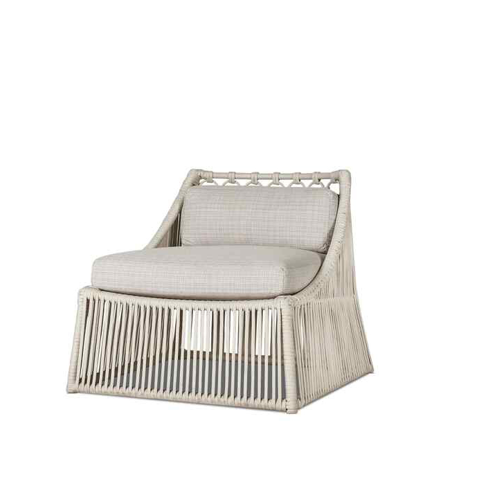 ARECA LOUNGE CHAIR